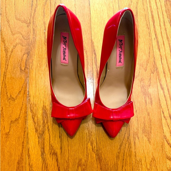 BETSEY JOHNSON SHOES - Picture 1 of 7